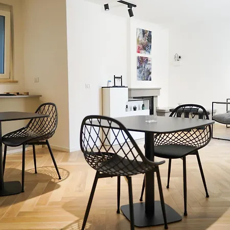 Acomodação com café da manhã  Silia's Place & Breakfast 3*